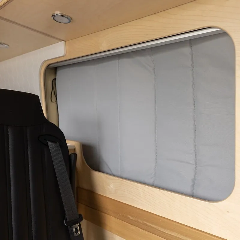 Rear cabin left passenger window - Insulated privacy panel - Sprinter