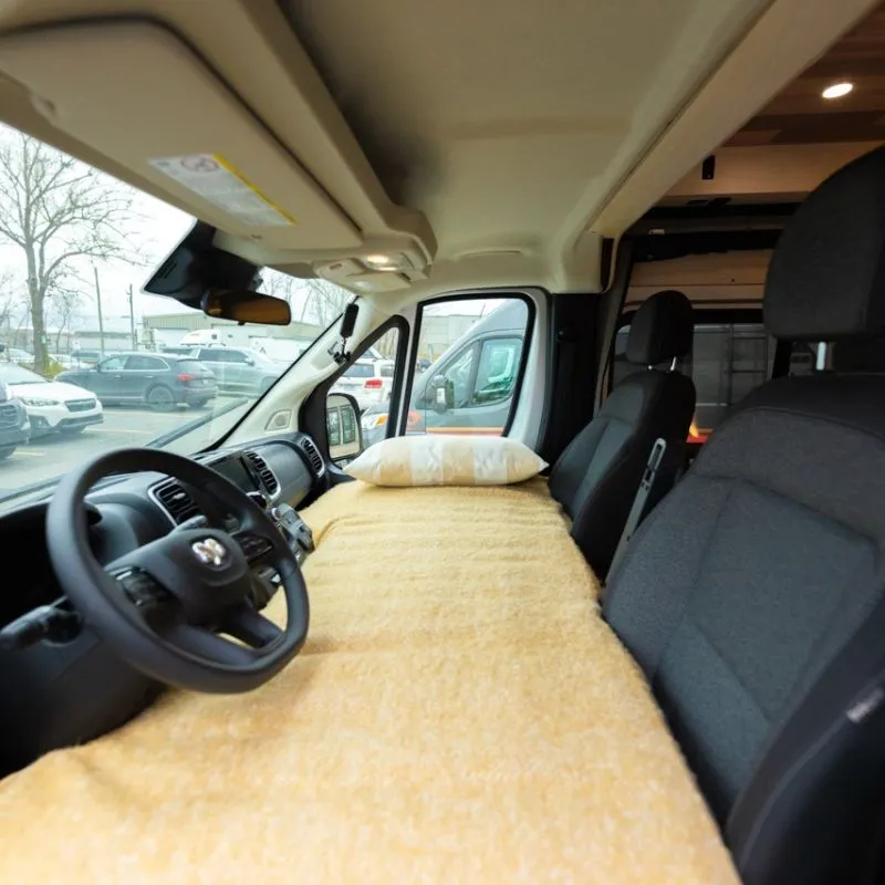 Front cabin mattress - Image 5