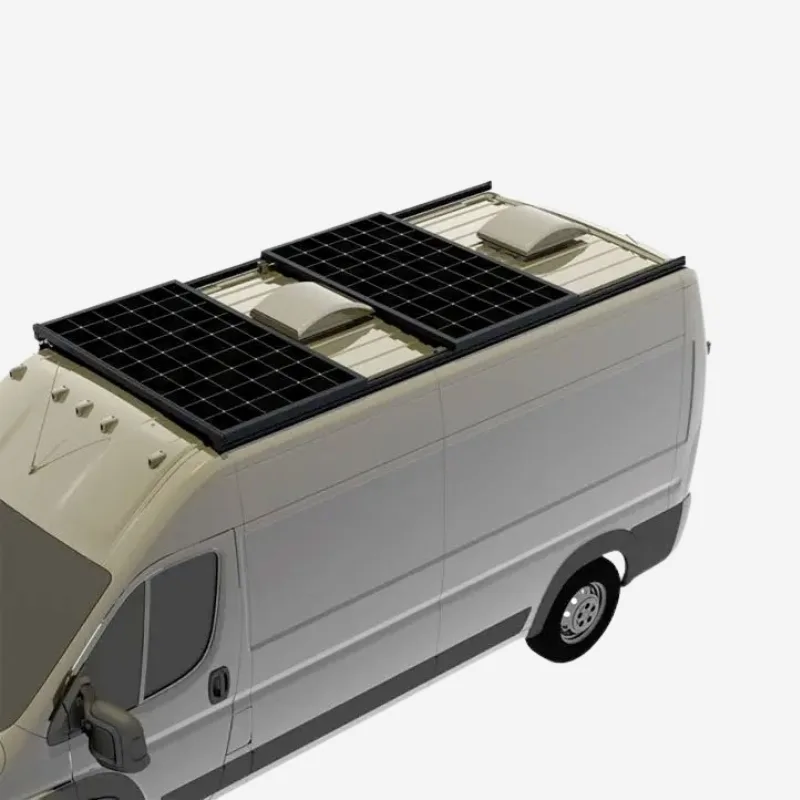 Support de toit avec panneaux solaires 640W – Promaster